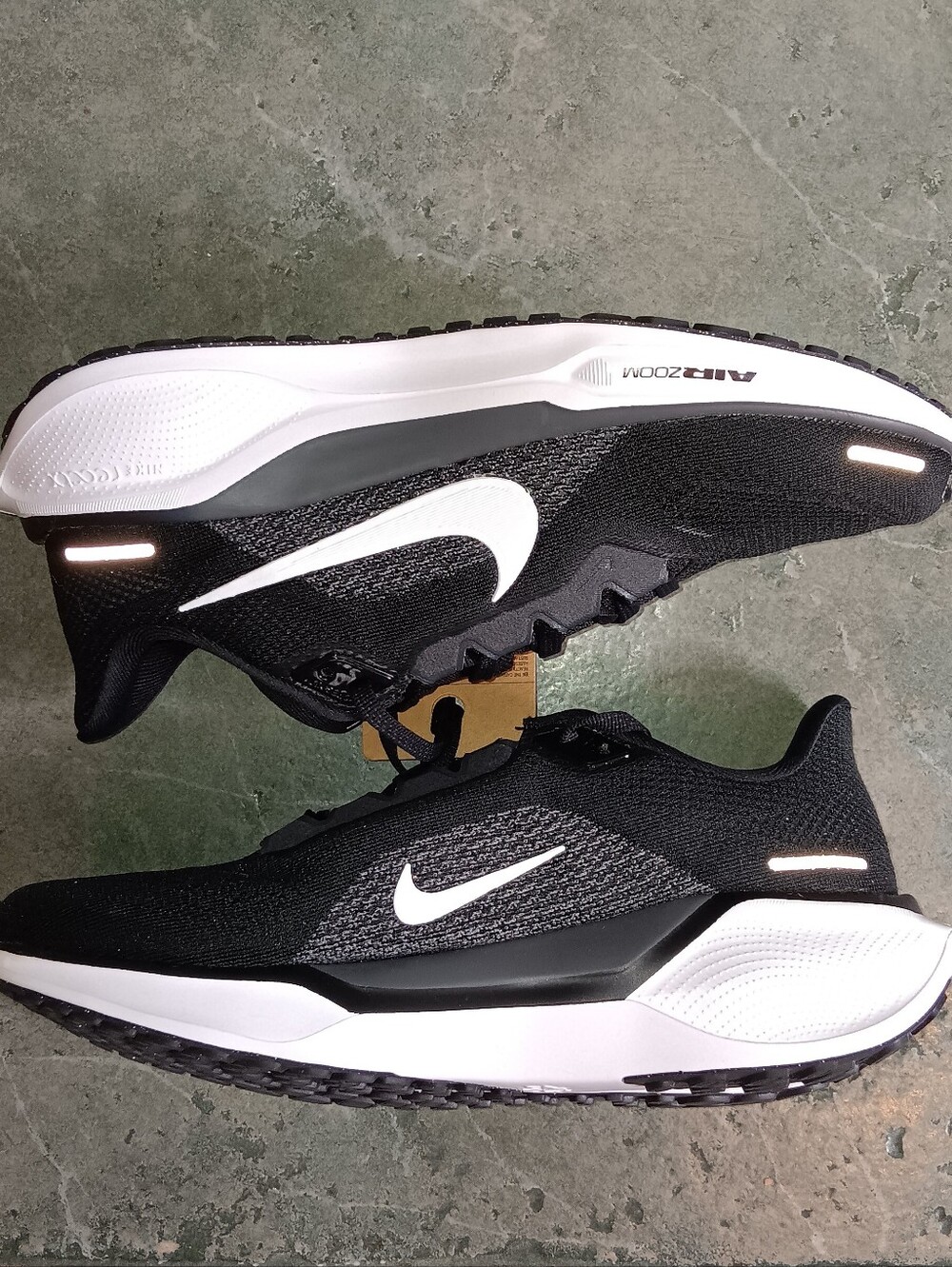 Nike Air Zoom Pegasus 41 Womens Black and White Running Sneakers 7.5 M NEW